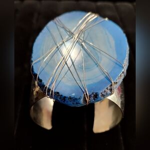 Vintage Silver Tone Geode Slice Cuff Bracelet Blue Agate Bohemian Western Witchy